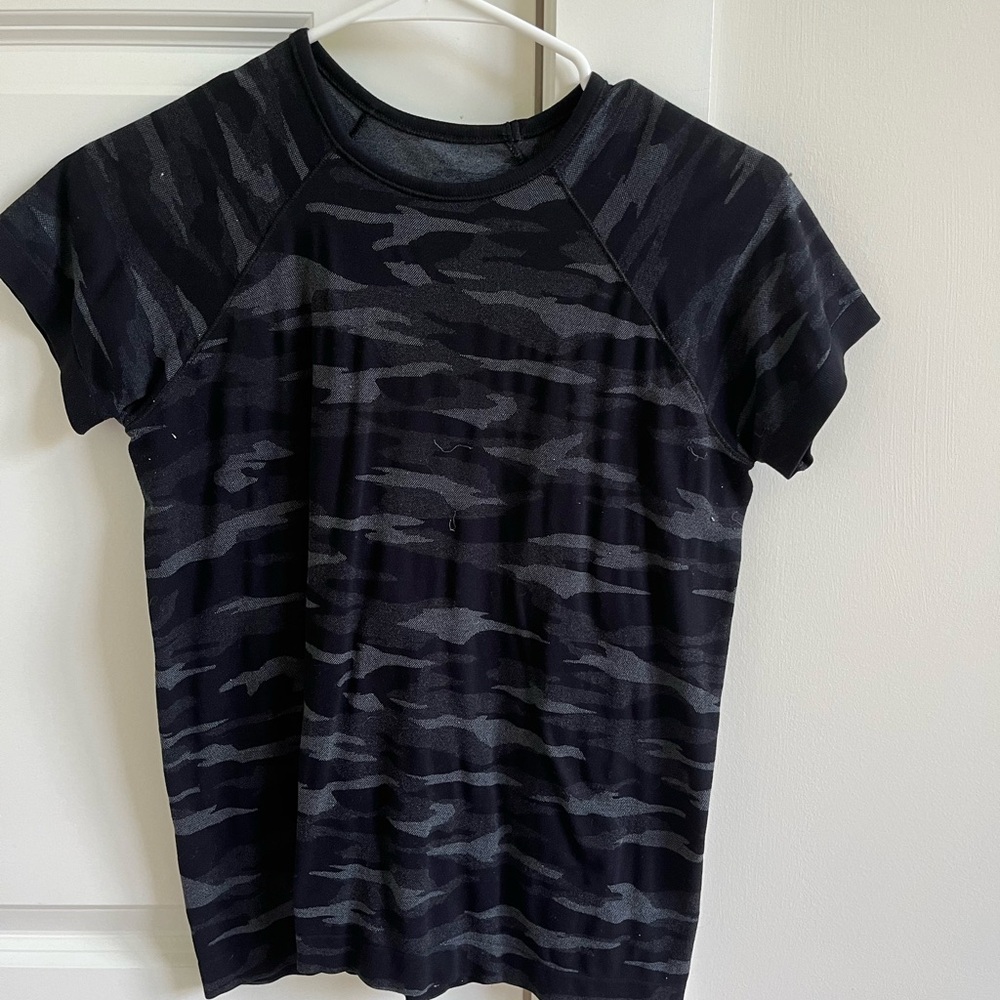 camo athleta top